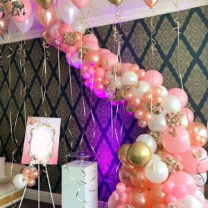 garland-ceiling-balloons