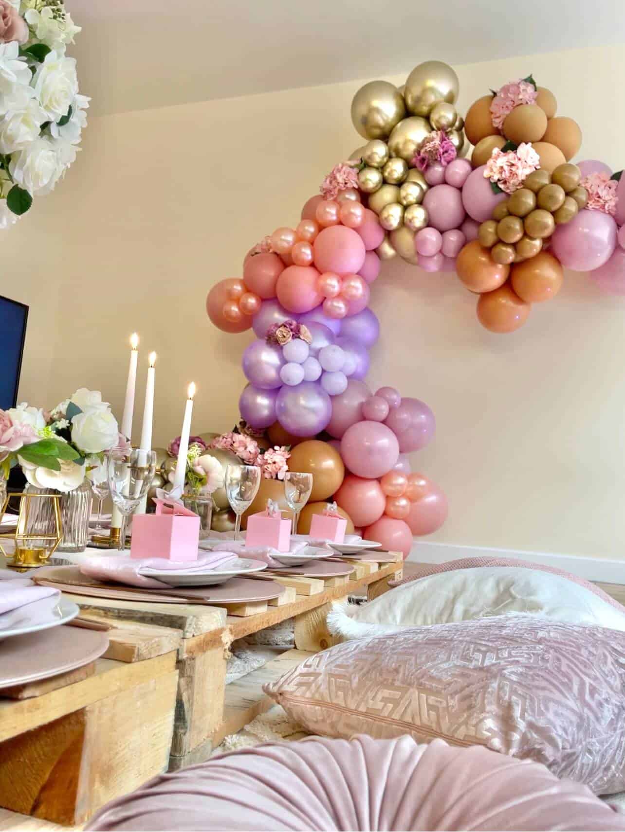 private-dining-pink-and-pallet-package-2
