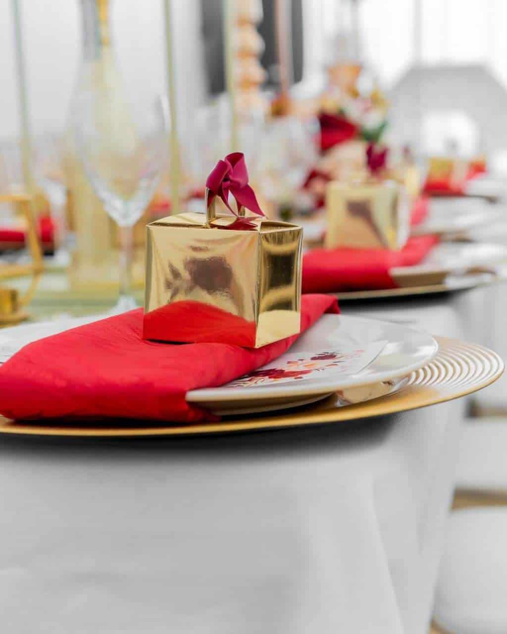 wedding-red-touches-5